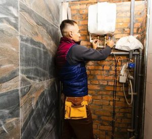 How long does a hot water system typically last