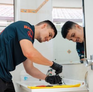 How to Repair a Leaking Shower Drain in Your Sydney Home